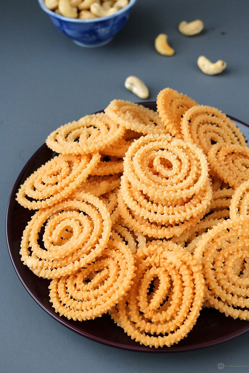 cashew murukku